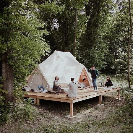 Domaine De Cherimont - Logement Insolite En Groupe Andenne Eksteriør billede