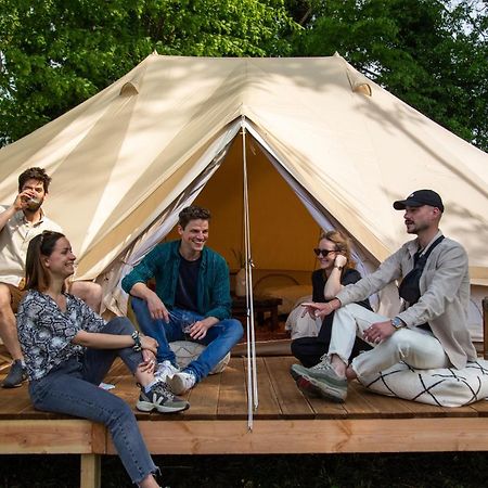 Domaine De Cherimont - Logement Insolite En Groupe Andenne Eksteriør billede